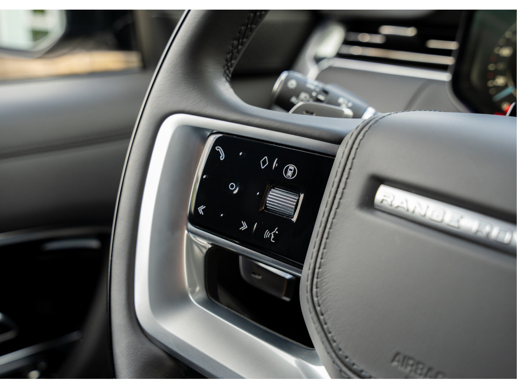 Land Rover Range Rover P550e Autobiography - 31