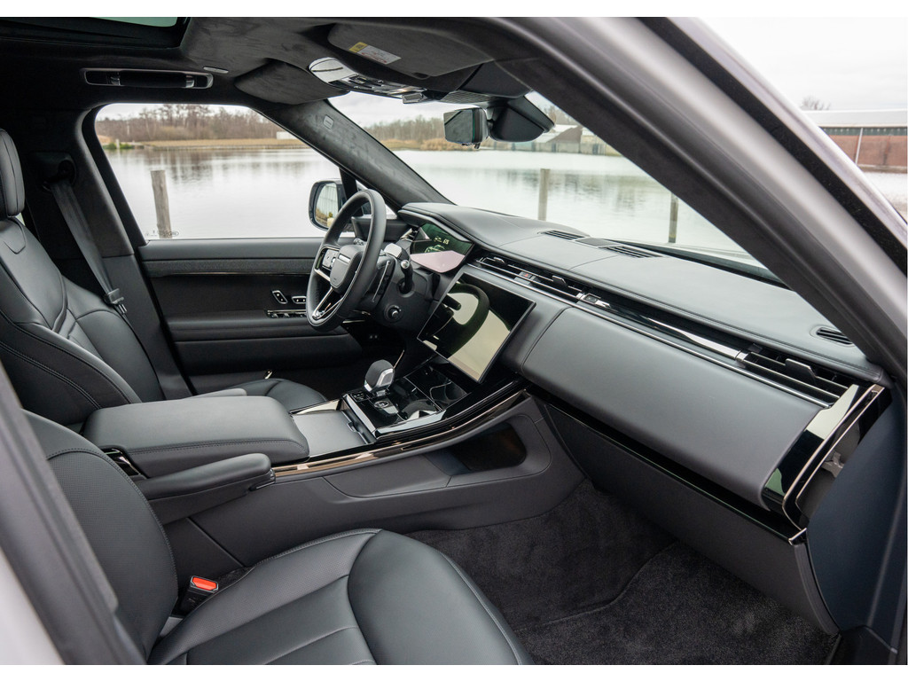 Land Rover Range Rover Sport P460e Dynamic HSE - 16