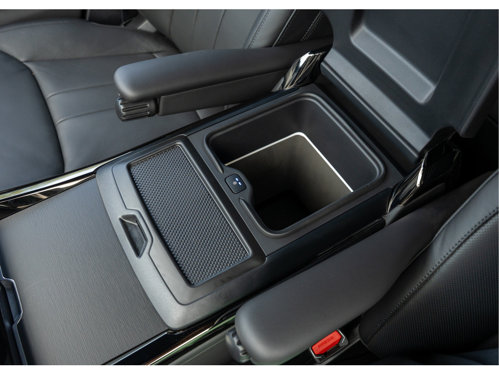 Land Rover Range Rover Sport P460e Dynamic HSE - 27