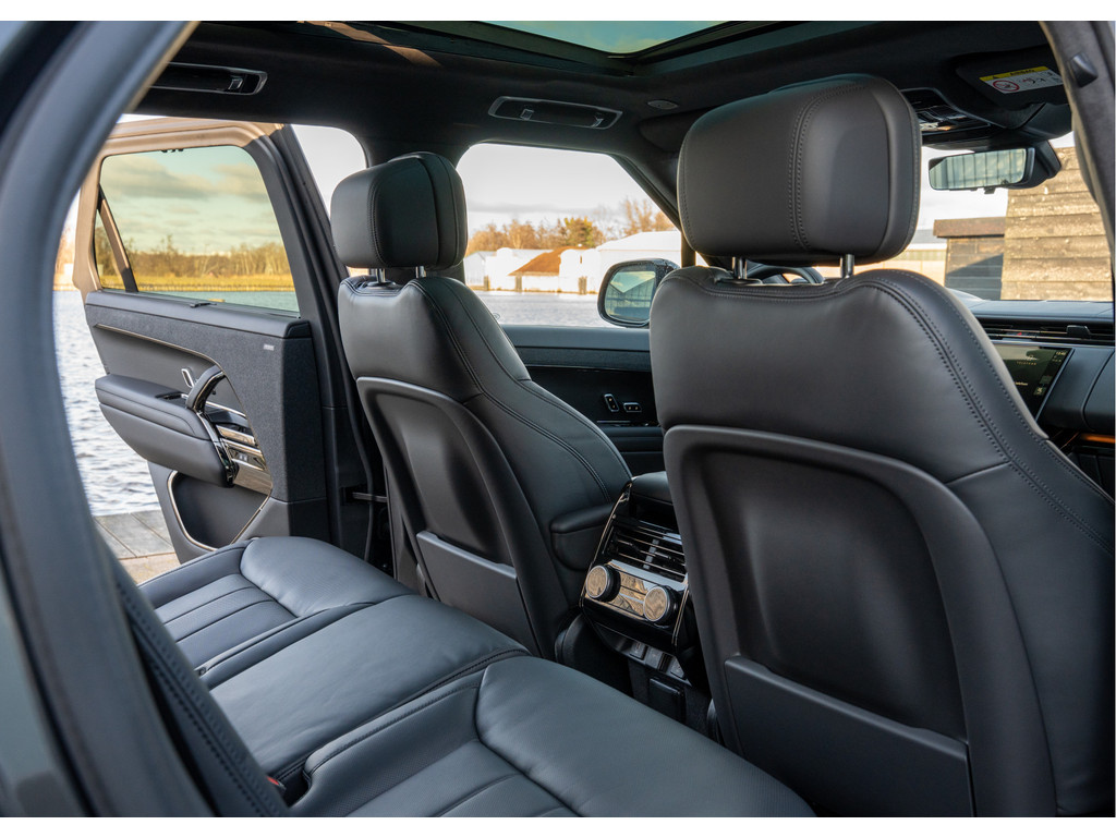 Land Rover Range Rover Sport P550e Autobiography - 18