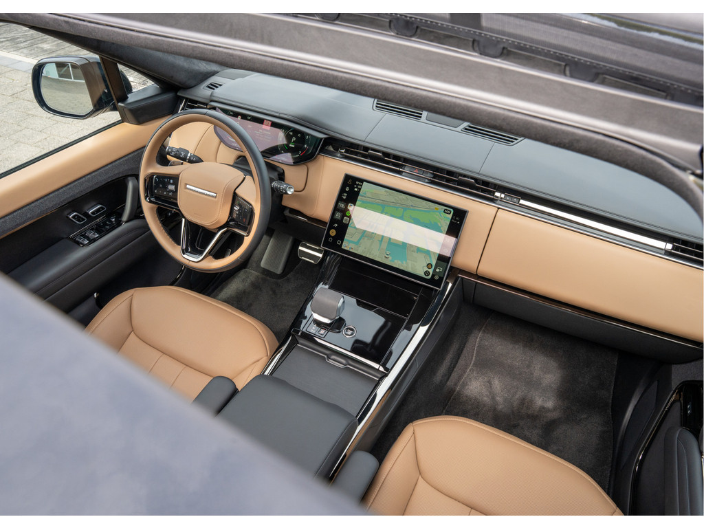 Land Rover Range Rover Sport P550e Autobiography - 11