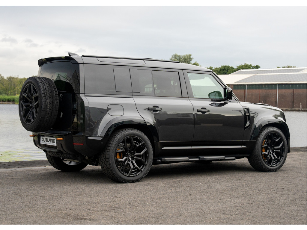 Land Rover Defender 110 P300e 110 X-Dynamic HSE - 13