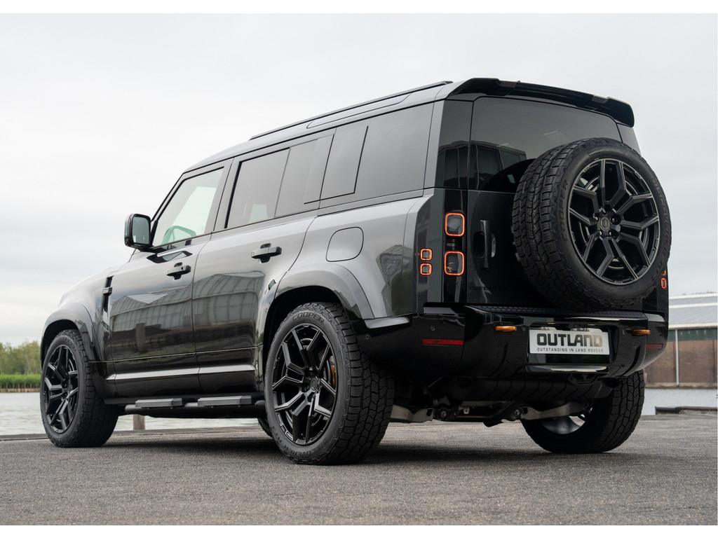 Land Rover Defender 110 P300e 110 X-Dynamic HSE - 4