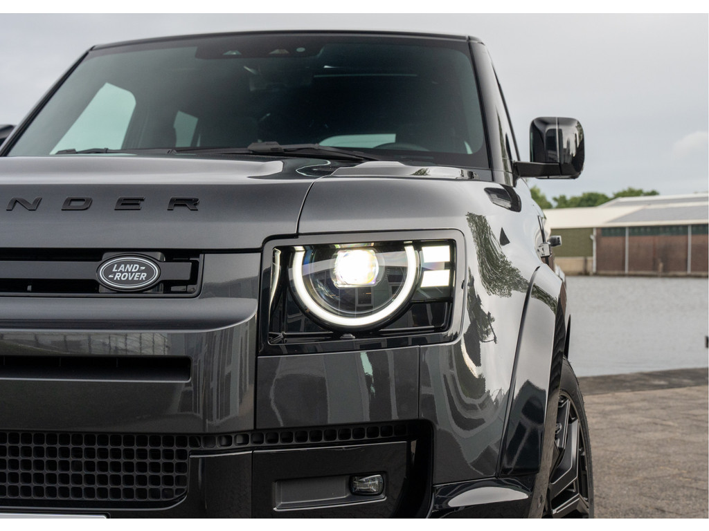 Land Rover Defender 110 P300e 110 X-Dynamic HSE - 14
