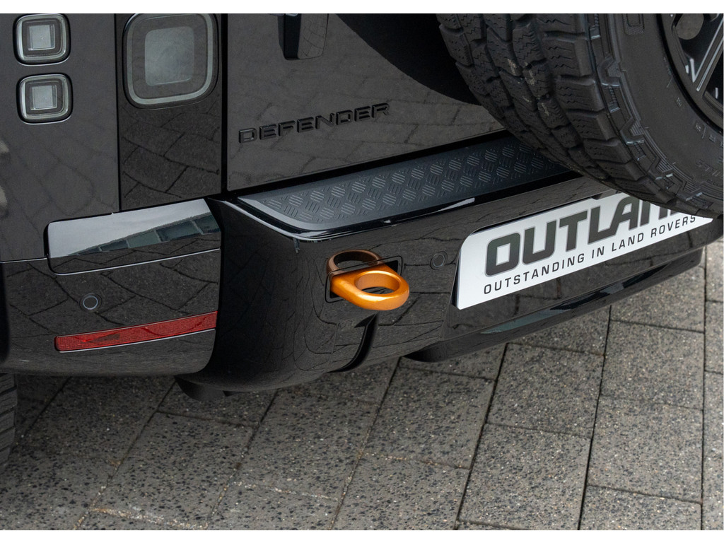 Land Rover Defender 110 P300e 110 X-Dynamic HSE - 20