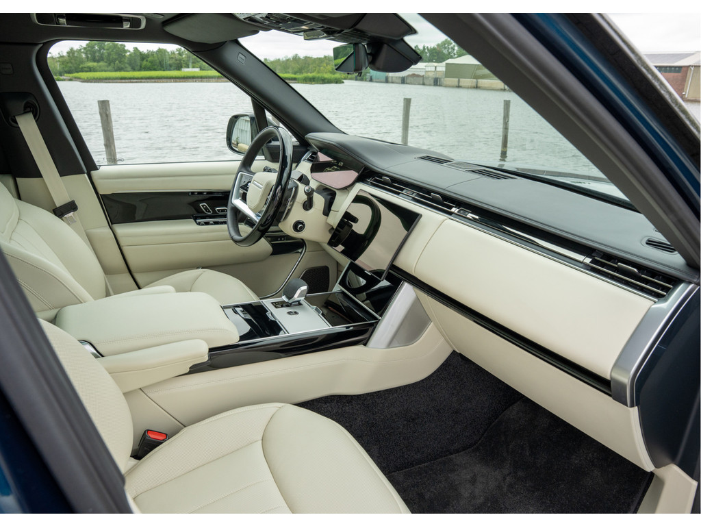 Land Rover Range Rover P550e Autobiography - 12
