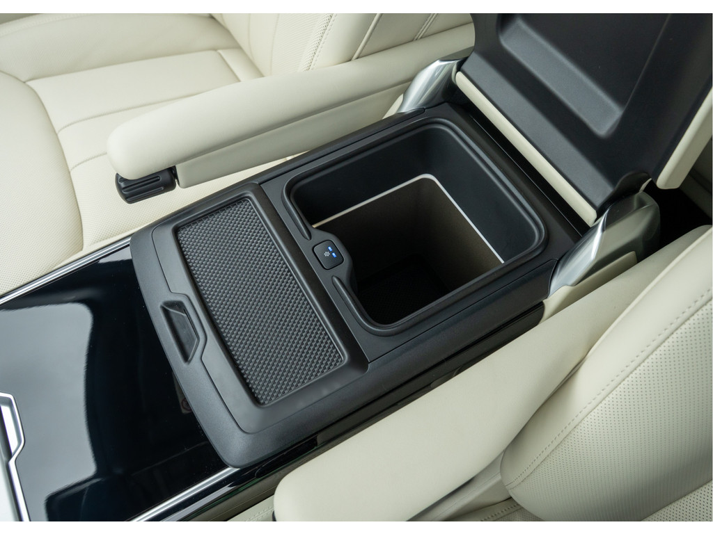 Land Rover Range Rover P550e Autobiography - 28