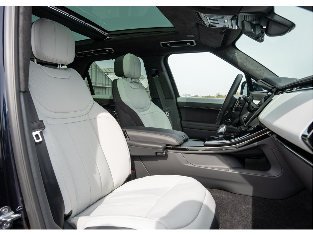Land Rover Range Rover Sport P550e Autobiography - 13