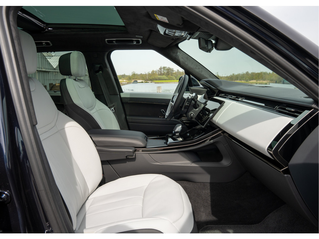 Land Rover Range Rover Sport P550e Autobiography - 14