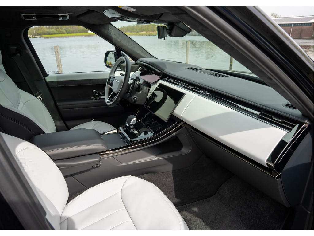Land Rover Range Rover Sport P550e Autobiography - 15