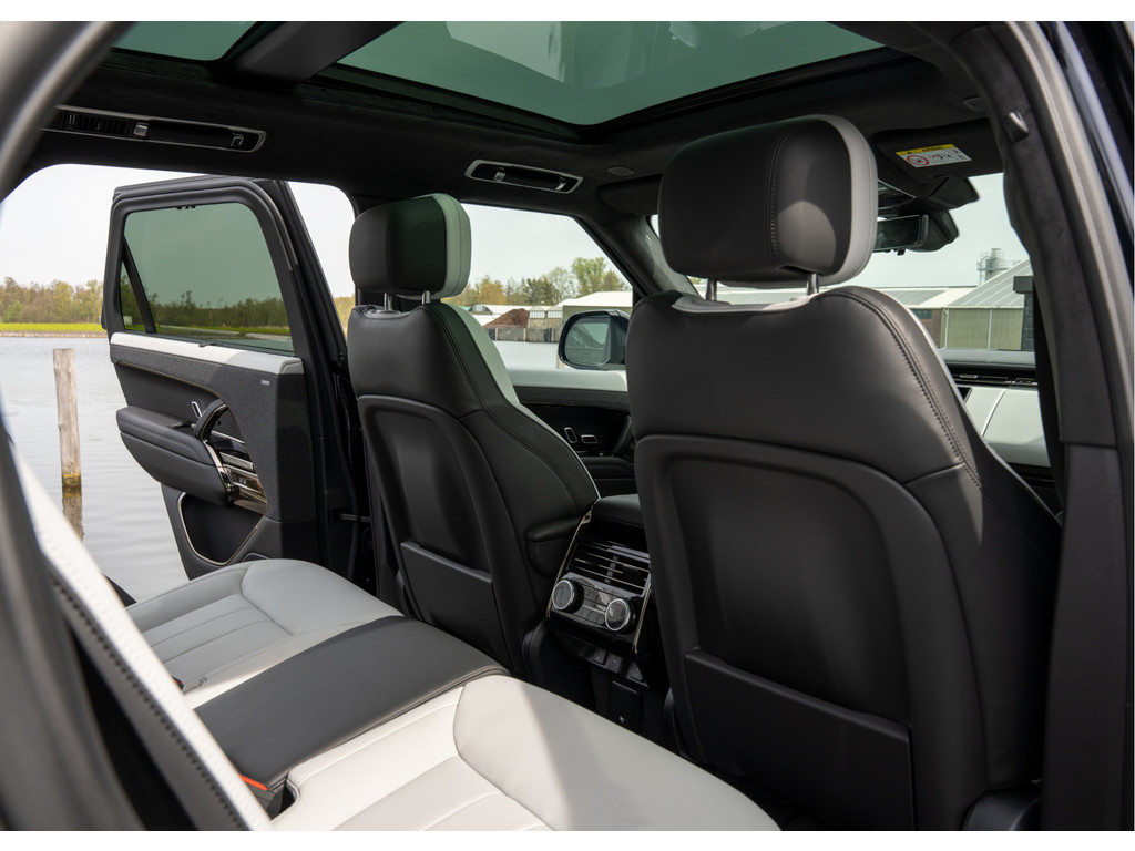Land Rover Range Rover Sport P550e Autobiography - 28