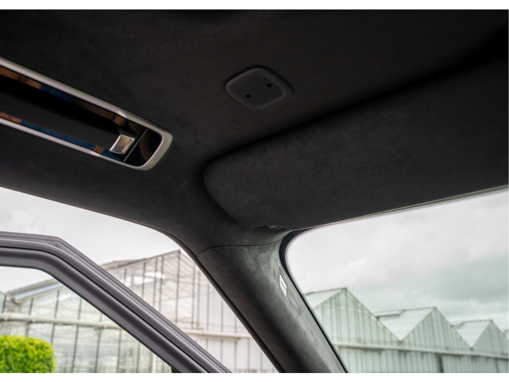 Land Rover Range Rover Sport P510e Autobiography - 16