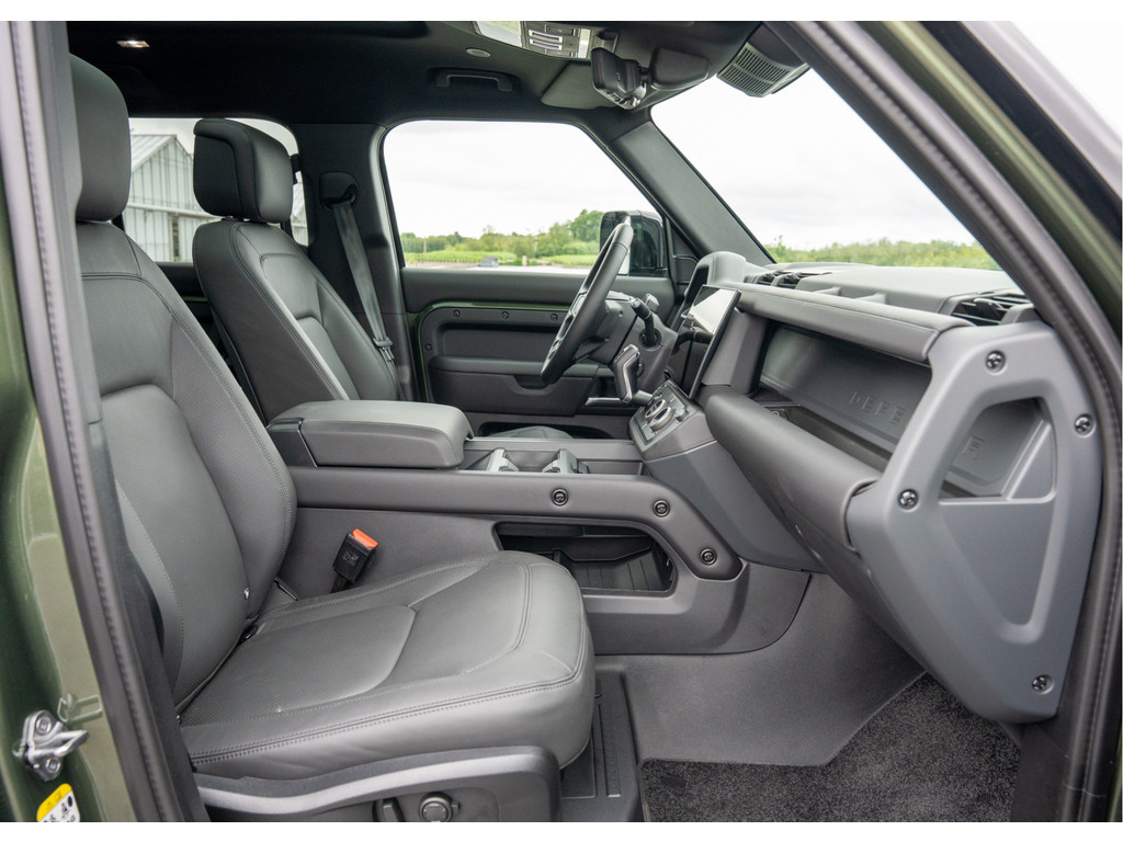 Land Rover Defender 110 P300e 110 X-Dynamic HSE - 20