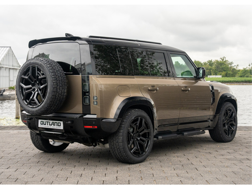 Land Rover Defender 110 P300e 110 X-Dynamic HSE - 13
