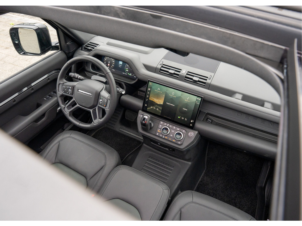 Land Rover Defender 110 P300e 110 X-Dynamic HSE - 14
