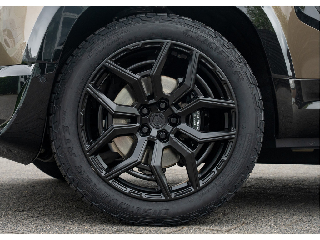 Land Rover Defender 110 P300e 110 X-Dynamic HSE - 6