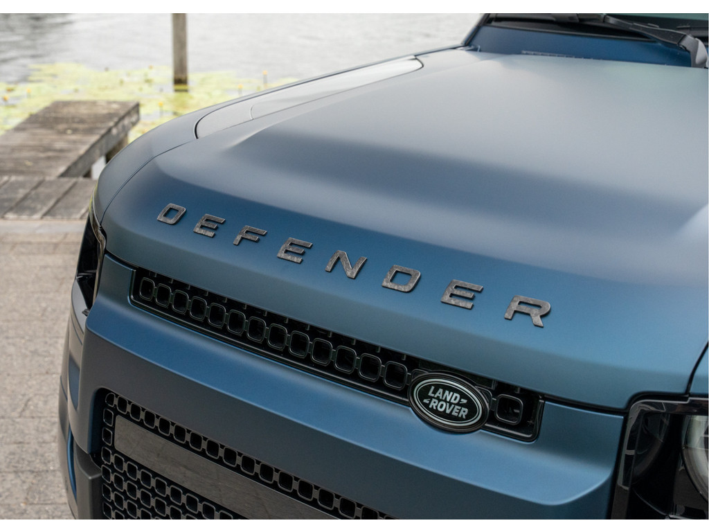 Land Rover Defender 110 P635 Octa - 12