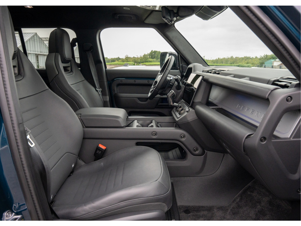 Land Rover Defender 110 P635 Octa - 17