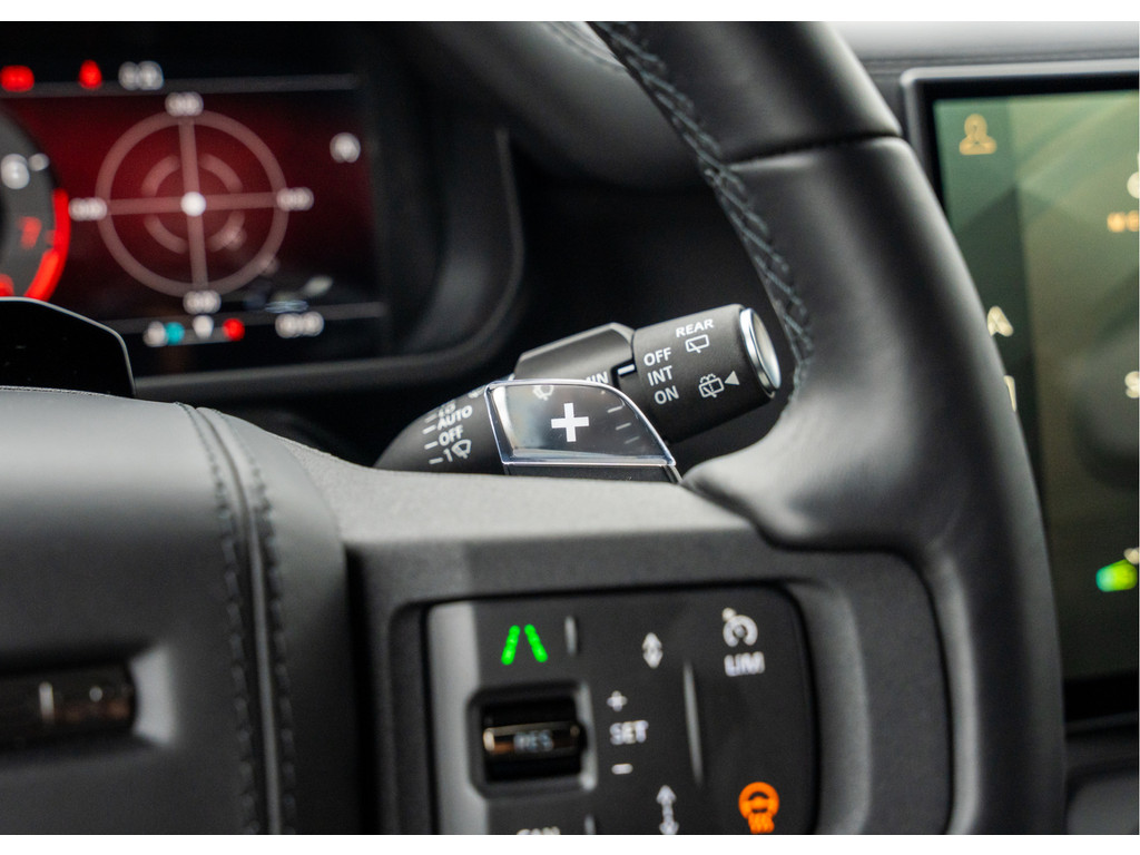 Land Rover Defender 110 P635 Octa - 25