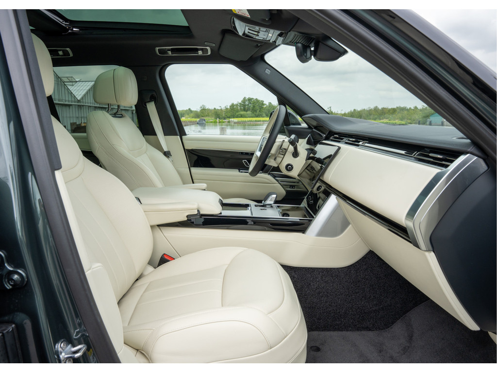 Land Rover Range Rover P460e HSE - 13