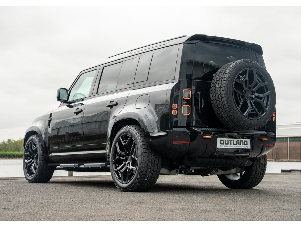 Land Rover Defender 110 P300e 110 HSE - 3