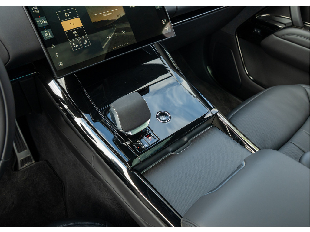 Land Rover Range Rover Sport P550e Autobiography - 24