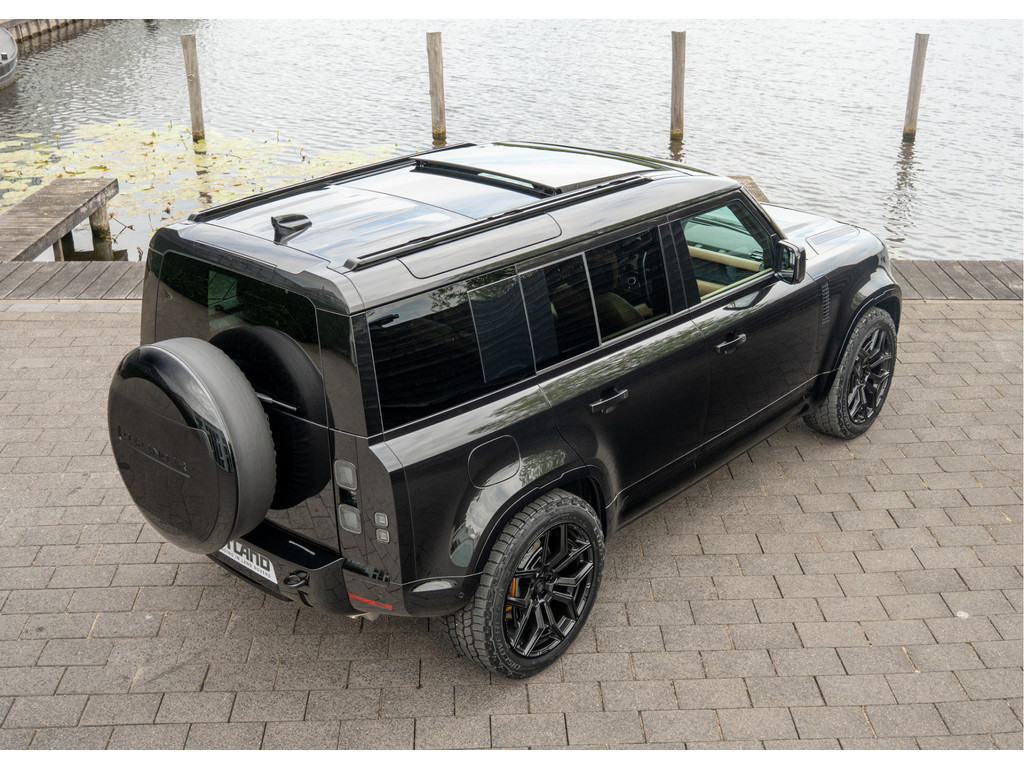 Land Rover Defender 110 P300e 110 X-Dynamic HSE - 4