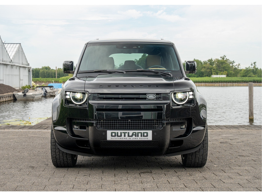 Land Rover Defender 110 P300e 110 X-Dynamic HSE - 40
