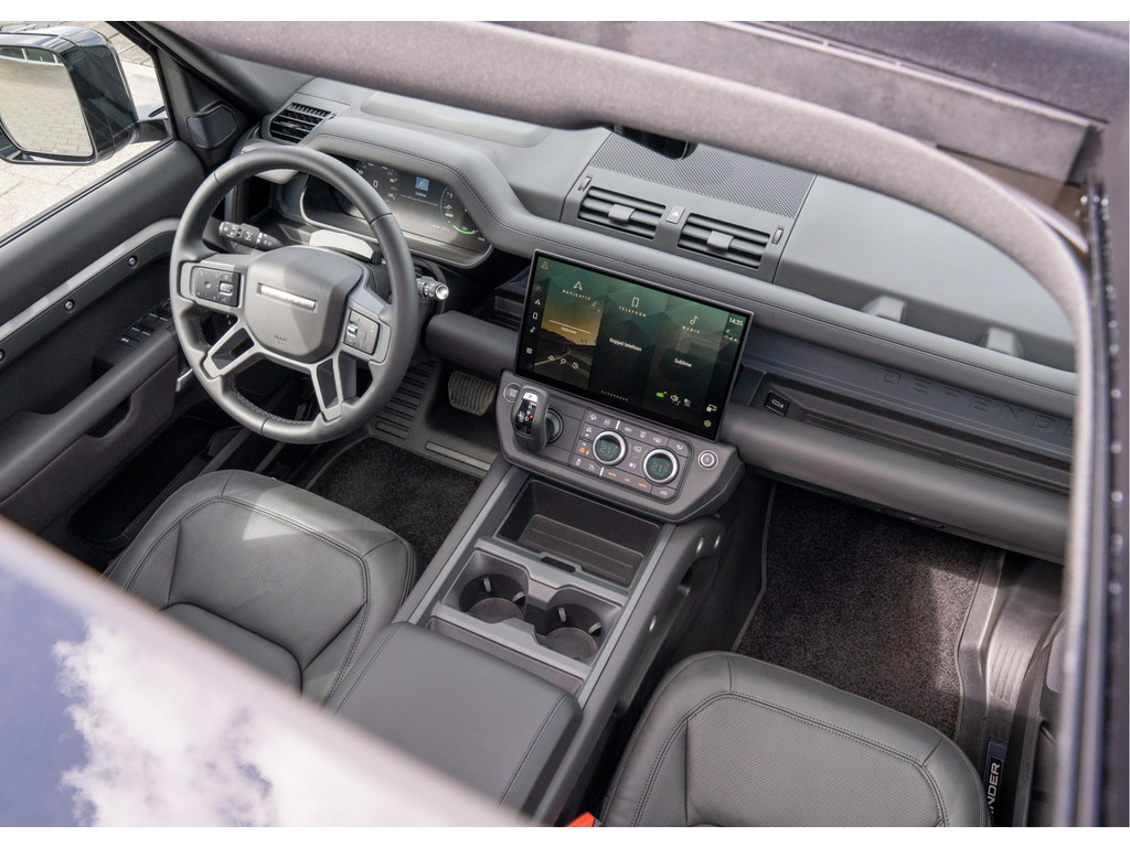 Land Rover Defender 110 P300e 110 X-Dynamic HSE - 14