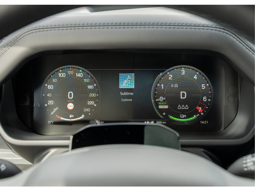 Land Rover Defender 110 P300e 110 X-Dynamic HSE - 25