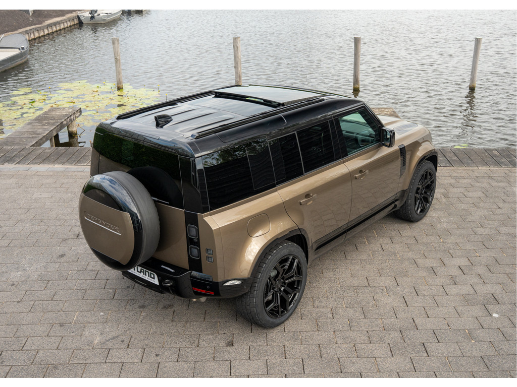 Land Rover Defender 110 P300e 110 X-Dynamic HSE - 4