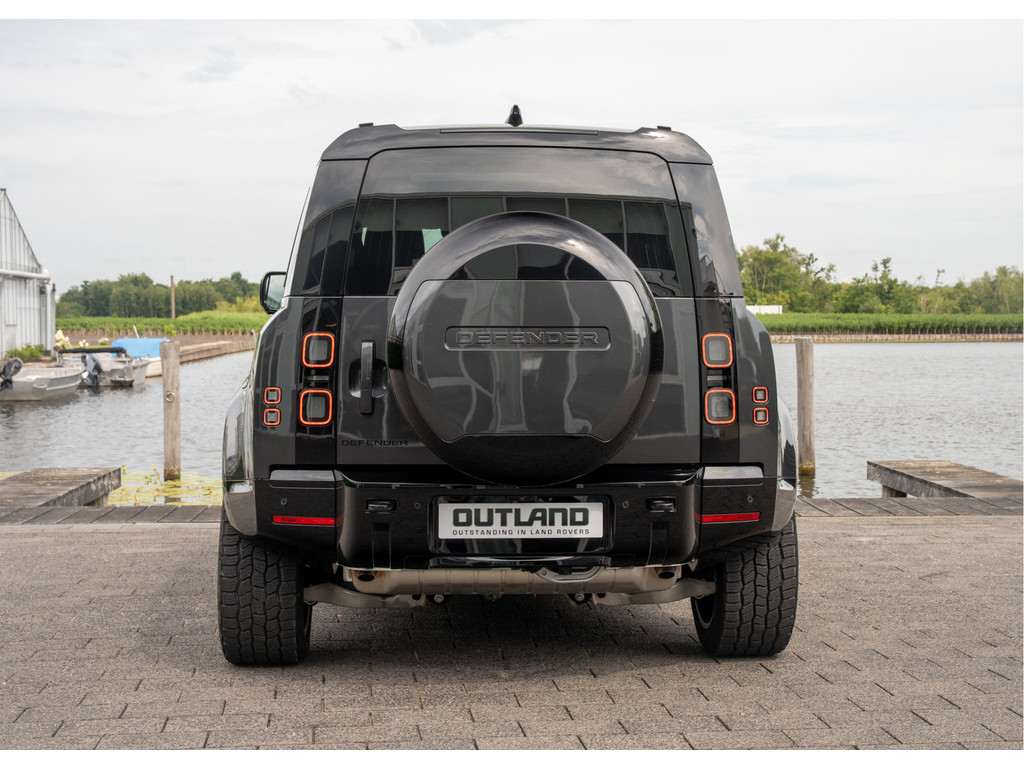 Land Rover Defender 110 P300e 110 X-Dynamic HSE - 48