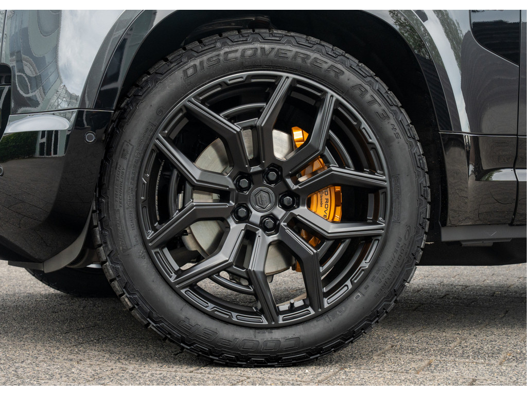 Land Rover Defender 110 P300e 110 X-Dynamic HSE - 7