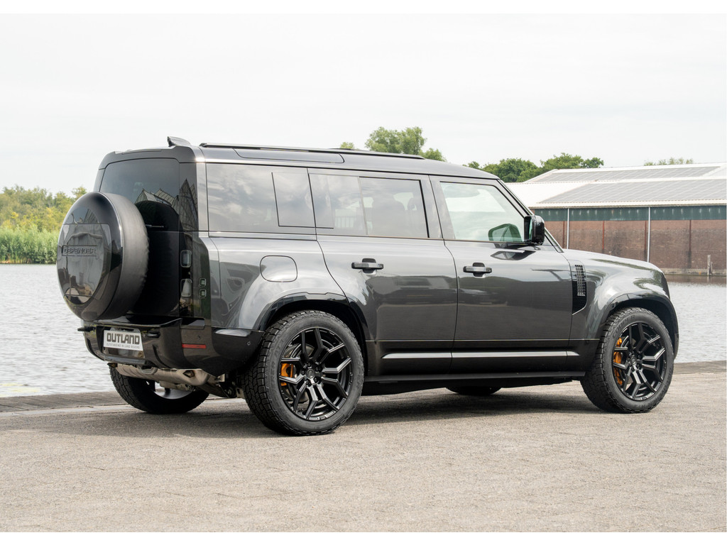 Land Rover Defender 110 P300e 110 X-Dynamic HSE - 9