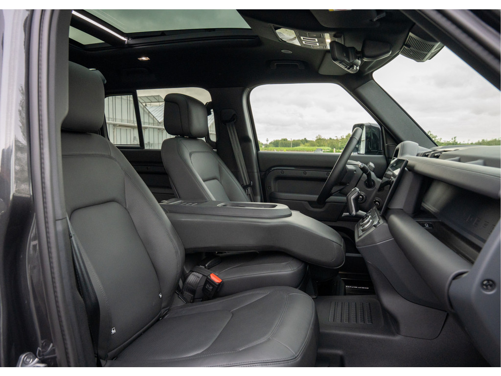 Land Rover Defender 110 P300e 110 X-Dynamic HSE - 16