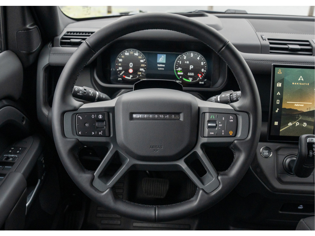 Land Rover Defender 110 P300e 110 X-Dynamic HSE - 22
