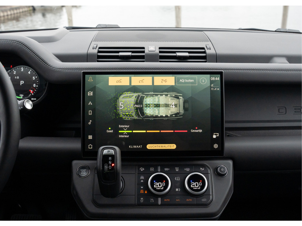 Land Rover Defender 110 P300e 110 X-Dynamic HSE - 35