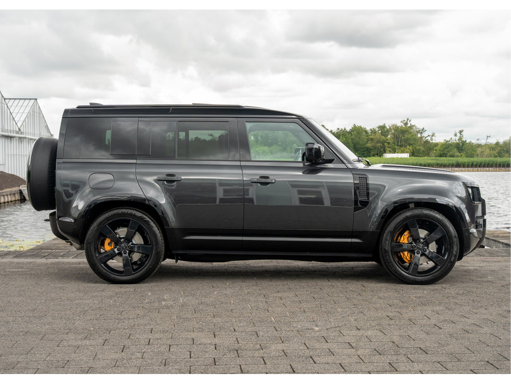 Land Rover Defender 110 P300e 110 X-Dynamic HSE - 2
