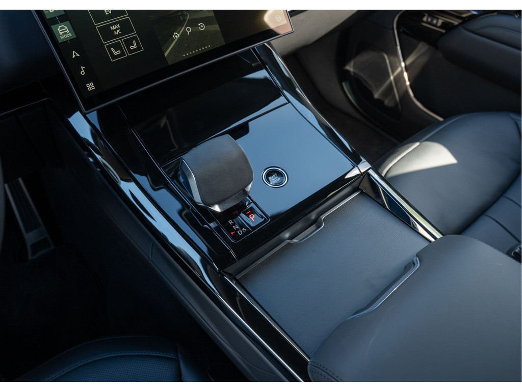 Land Rover Range Rover Sport P550e Autobiography - 28