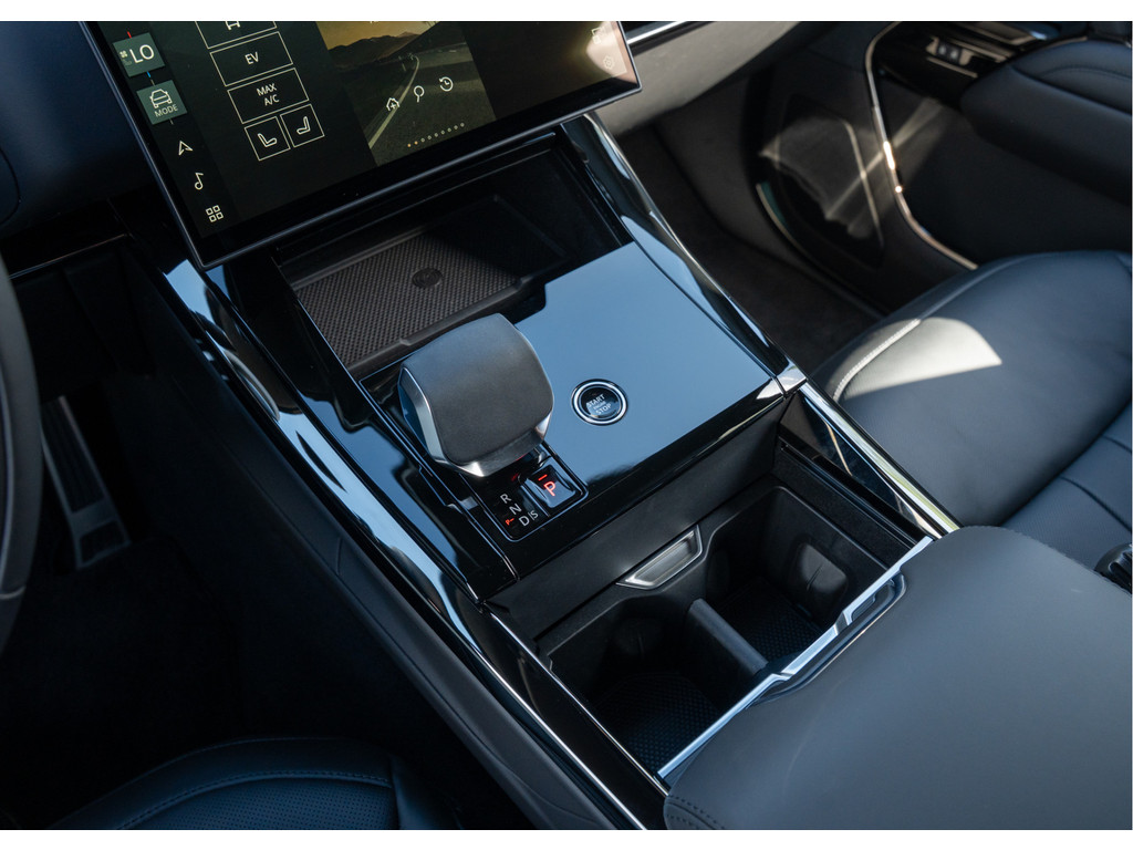 Land Rover Range Rover Sport P550e Autobiography - 29