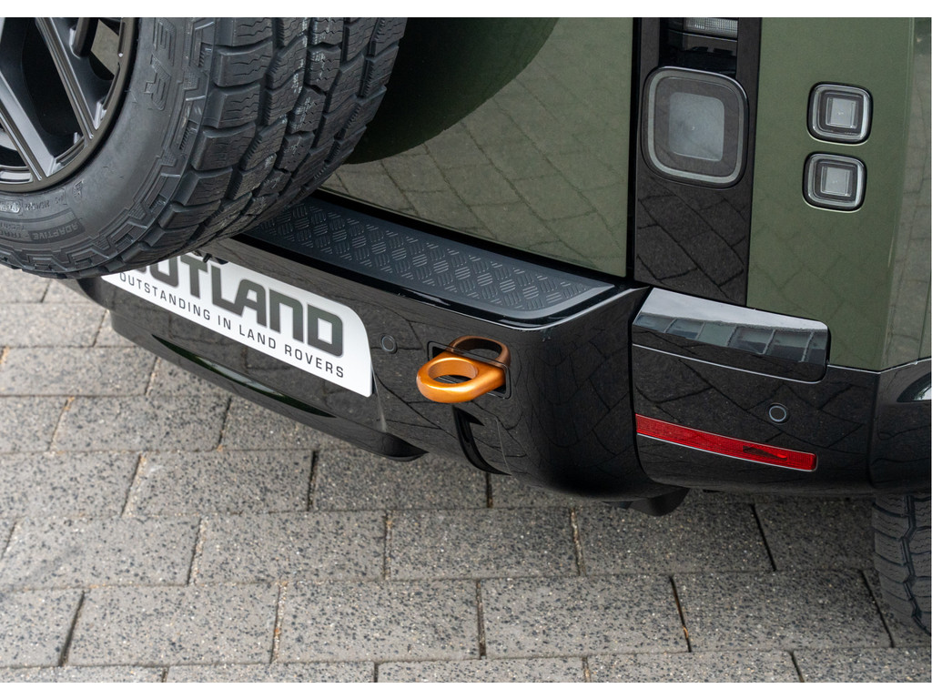 Land Rover Defender 110 P300e 110 X-Dynamic HSE - 7