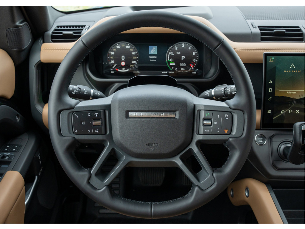 Land Rover Defender 110 P300e 110 X-Dynamic HSE - 21