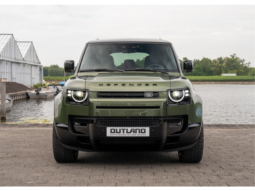 Land Rover Defender 110 P300e 110 X-Dynamic HSE - 40