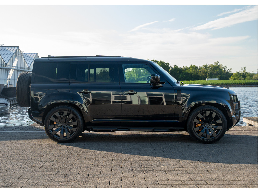 Land Rover Defender 110 P300e 110 X-Dynamic HSE - 6