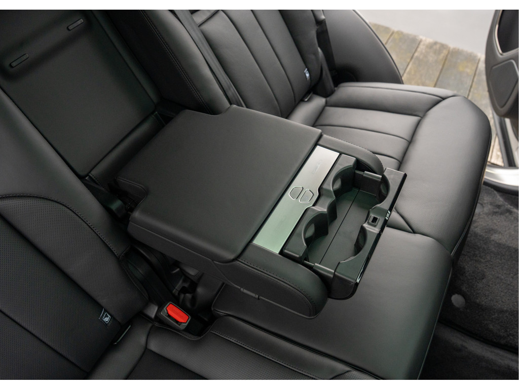 Land Rover Range Rover Sport P550e Autobiography - 19