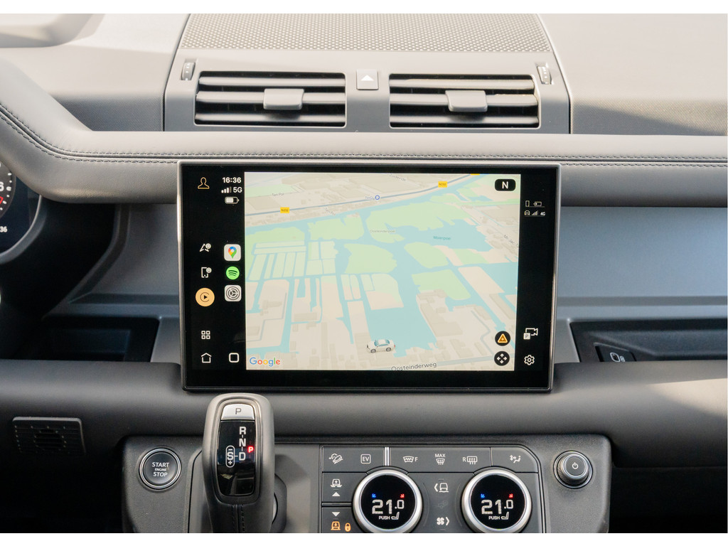 Land Rover Defender 110 P300e X - 39