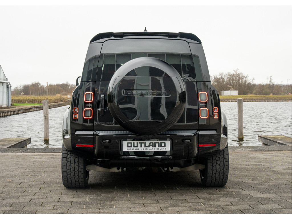 Land Rover Defender 110 P300e X - 49