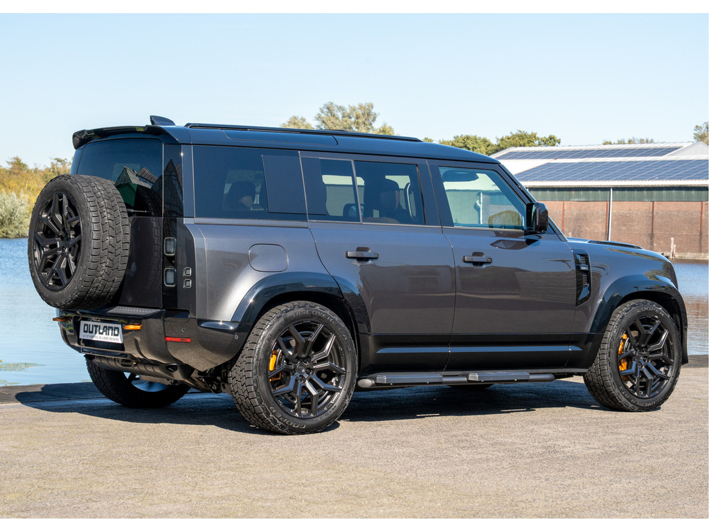 Land Rover Defender 110 P300e 110 X-Dynamic HSE - 10