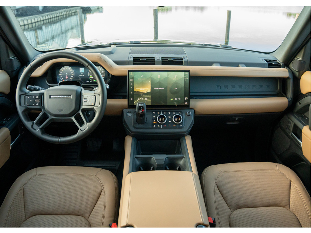Land Rover Defender 110 P300e 110 X-Dynamic HSE - 15