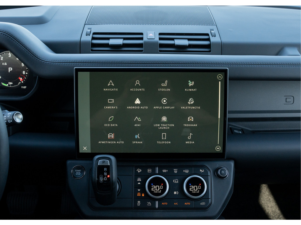 Land Rover Defender 110 P300e 110 X-Dynamic HSE - 32